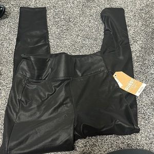 High rise black leggings